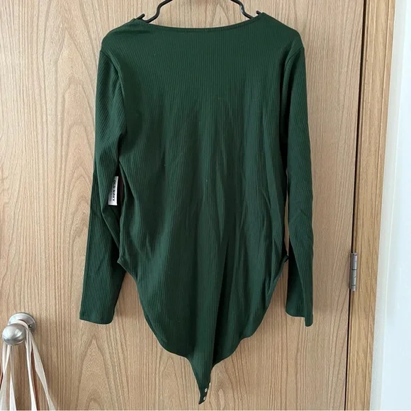 Old Navy Long-Sleeve Square-Neck Rib-Knit Bodysuit for Women - Picture 6 of 8
